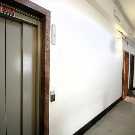 Piazza Della Vittoria * Genova