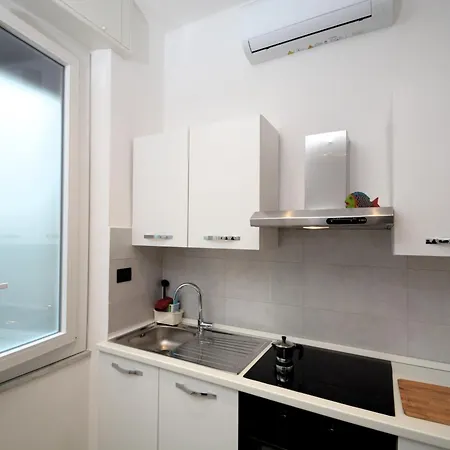 Piazza Della Vittoria *