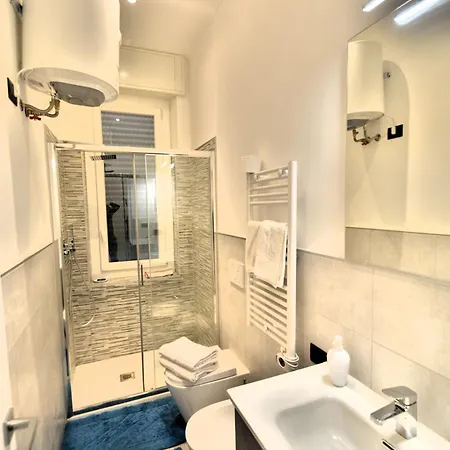 Piazza Della Vittoria