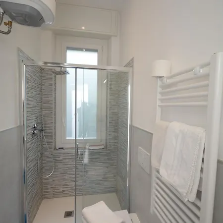 Piazza Della Vittoria * Génova